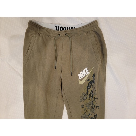 NIKE Green Joggers / Sweatpants, Elastic Waist, Green, Leg Design Women's M - Picture 2 of 7